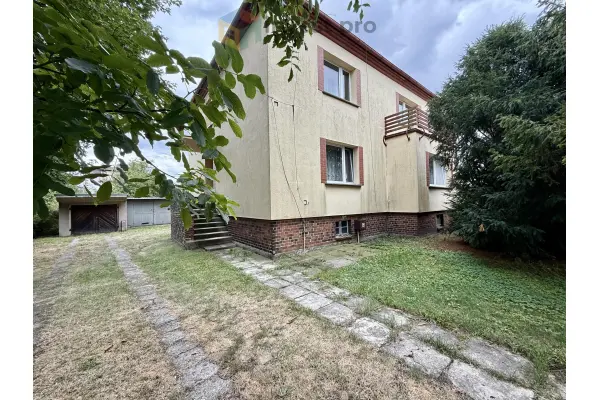 opolskie, kluczborski, Kluczbork, Kościuszki, Piętro domu, garaż, ogródek, ul. Kościuszki